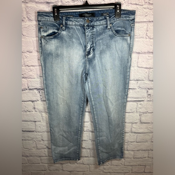 Liverpool Michelle Capri Light Wash women’s size 12/31 denim jeans - Picture 1 of 10